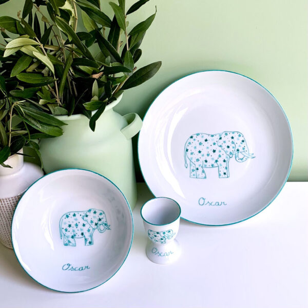 Coffret cadeau vaisselle personnalisée "Eléphant étoilé" - 4 coloris