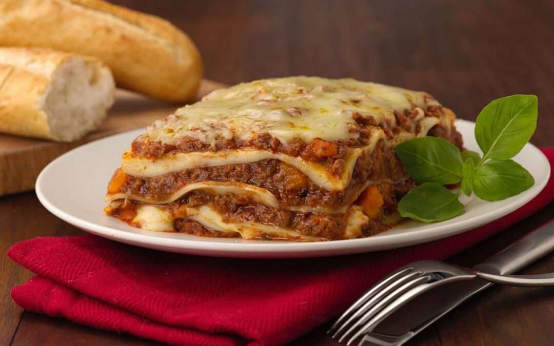 Les VRAIES Recette Lasagnes Bolognaise : Voyage Culinaire en Italie !