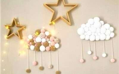 DIY Nuage en Pompons : une déco douce et poétique pour la chambre de bébé 💕