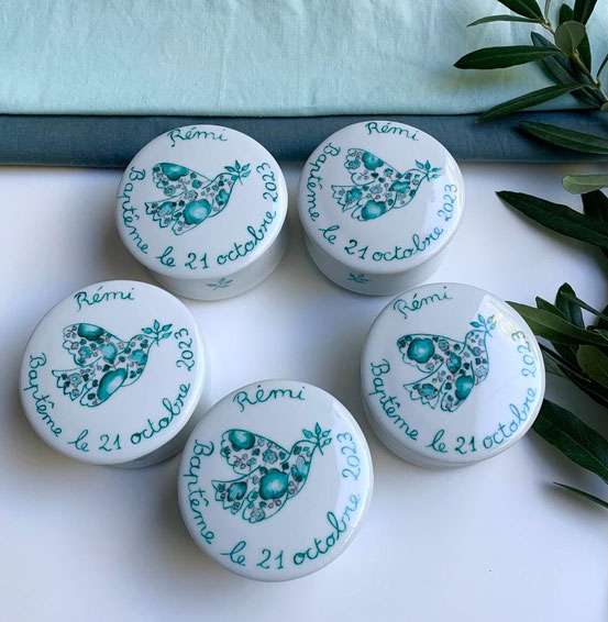 Boites à dragées personnalisées "Colombe liberty" - 4 coloris – Image 4