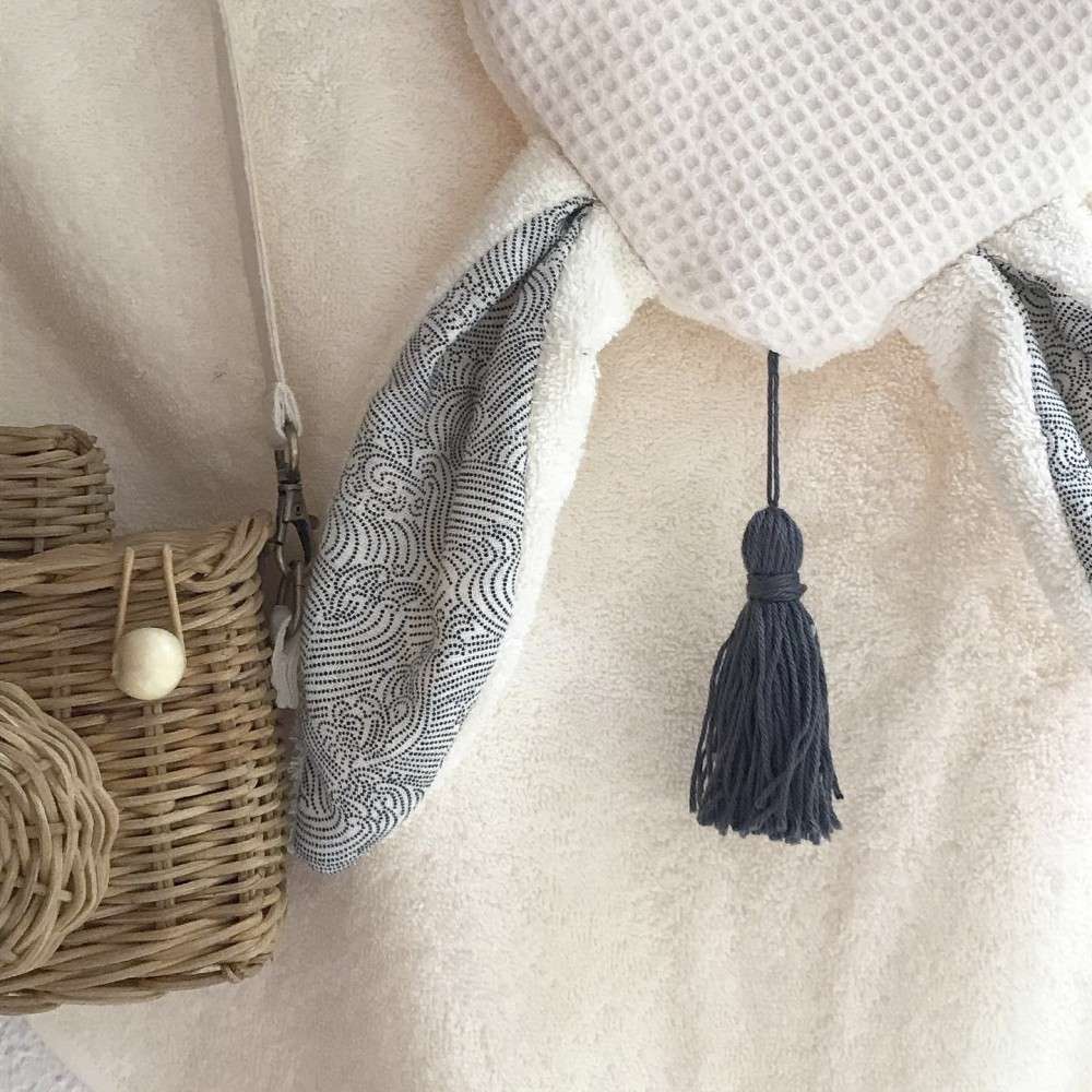 Poncho de bain personnalisable "coquillage gris" - 3 tailles – Image 2