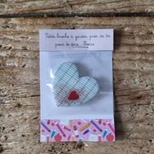 Broche coeur merci maitresse